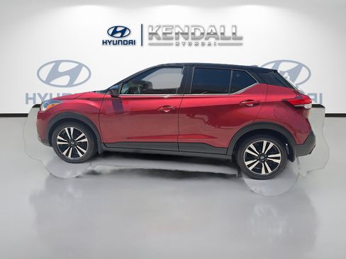 Used 2020 Nissan Kicks SV FWD image 4