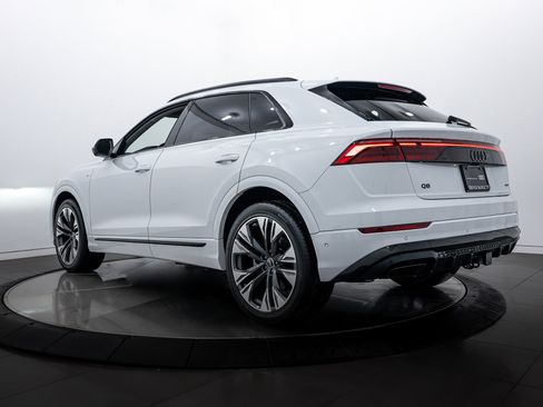 Certified 2025 Audi Q8 Premium Plus w/ Premium Plus Package image 5