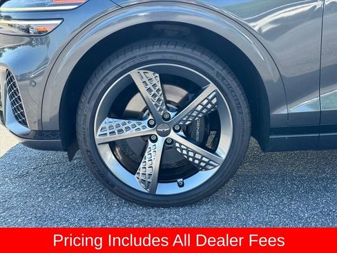 Used 2022 Genesis GV70 3.5T Sport w/ Sport Prestige Package AWD/4WD image 9