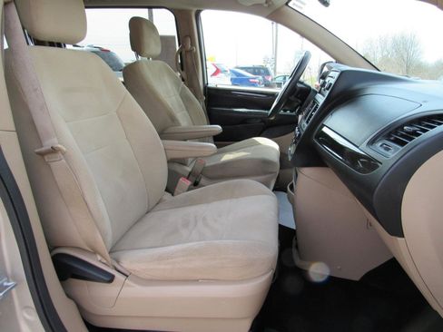 Used 2014 Dodge Grand Caravan SE w/ Quick Order Package 29E SE image 6