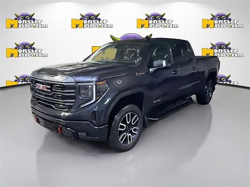 Used 2022 GMC Sierra 1500 AT4 w/ AT4 Premium Package image 1