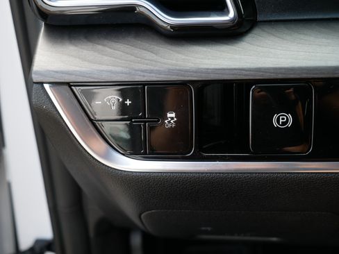 Used 2023 Kia Sportage X-Line AWD/4WD image 26