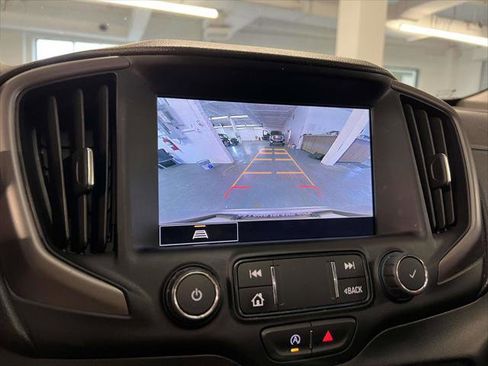 Used 2022 GMC Terrain AT4 w/ Infotainment Package II image 30