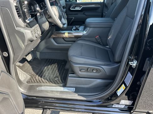 Used 2026 Chevrolet Silverado 2500 LT w/ Trail Boss Package AWD/4WD image 10