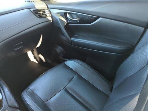 Certified 2020 Nissan Rogue SL w/ Premium Package image 19