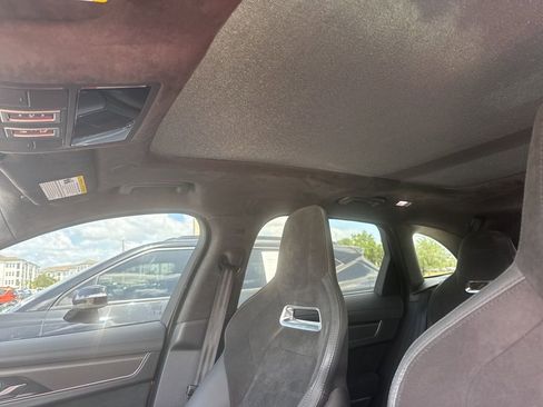 Used 2024 Jaguar F-PACE SVR AWD/4WD image 22