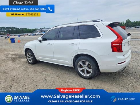 Used 2018 Volvo XC90 T6 Momentum w/ Momentum Plus Package AWD/4WD image 3