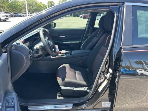 New 2026 Nissan Sentra SR w/ Floor Mat Package FWD image 16