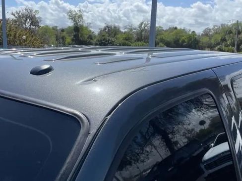 Used 2015 Ford F250 Lariat w/ Lariat Interior Package image 6