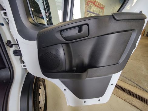 Used 2023 RAM ProMaster 3500 FWD image 12