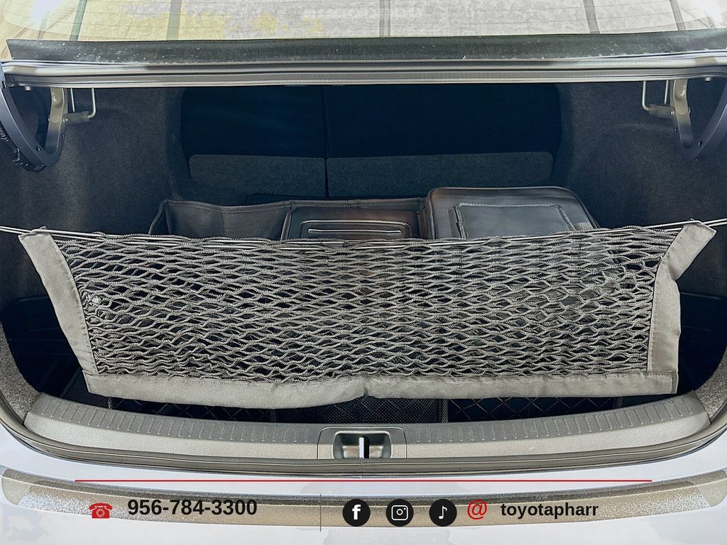 New 2025 Toyota Corolla SE FWD image 8