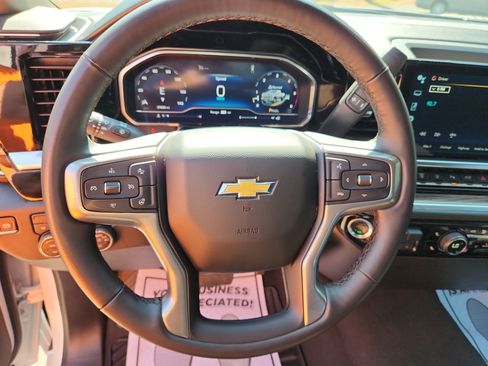Used 2025 Chevrolet Silverado 3500 LT w/ Safety Package AWD/4WD image 18