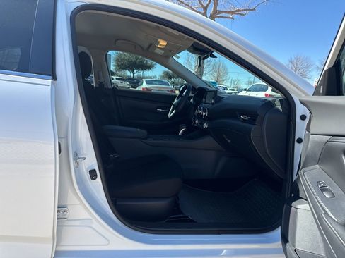 Certified 2021 Nissan Sentra S image 26