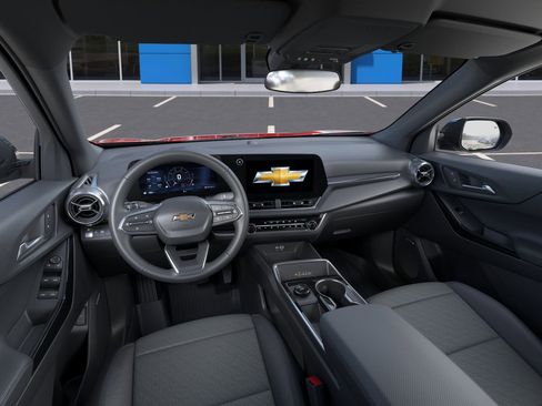 New 2026 Chevrolet Equinox LT w/ Convenience Package II FWD image 15