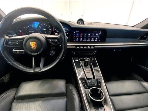 Used 2022 Porsche 911 Cabriolet image 12