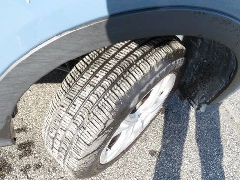 Used 2024 Dodge Hornet GT image 3