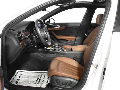 Used 2023 Audi A4 2.0T Premium w/ Convenience Package AWD/4WD image 10