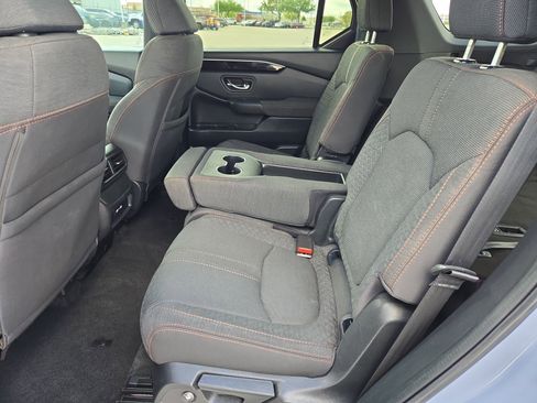 Used 2023 Honda Pilot Sport image 26