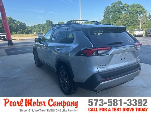 Used 2025 Toyota RAV4 Limited w/ Advanced Technology Package AWD/4WD image 6