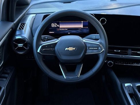 New 2026 Chevrolet Equinox EV LT image 14