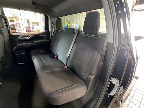 Used 2025 Chevrolet Silverado 1500 LT RWD image 14