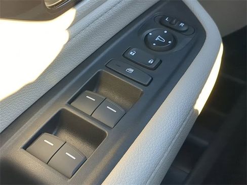 New 2026 Honda Odyssey Touring image 24