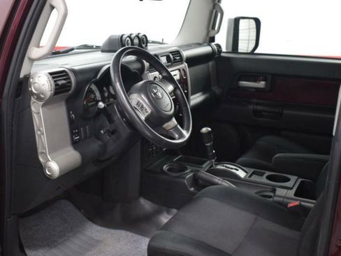 Used 2007 Toyota FJ Cruiser 2WD image 15