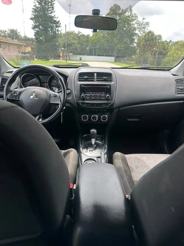 Used 2017 Mitsubishi Outlander Sport LE AWD/4WD image 13