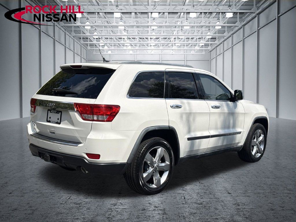 Used 2012 Jeep Grand Cherokee Overland AWD/4WD image 7