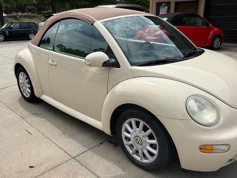 Used 2004 Volkswagen Beetle GLS FWD image 68