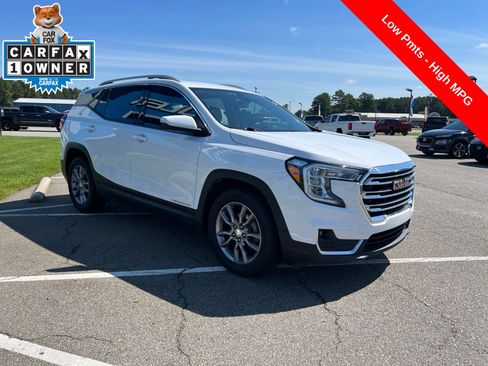 Used 2022 GMC Terrain SLT w/ LPO, Floor Liner Package FWD image 7