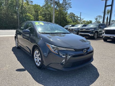 Used 2024 Toyota Corolla LE FWD image 10