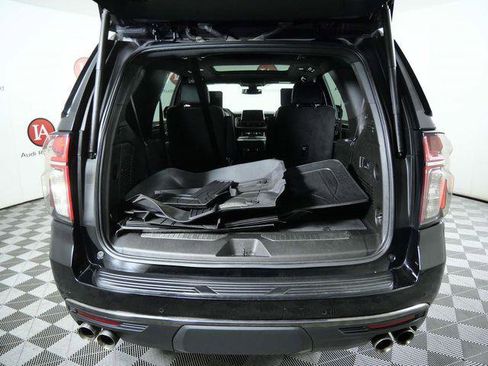 Used 2022 Chevrolet Tahoe RST w/ Sport Performance Package AWD/4WD image 11