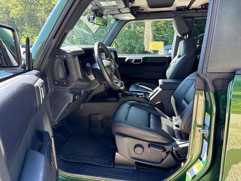Certified 2025 Ford Bronco Badlands AWD/4WD image 29