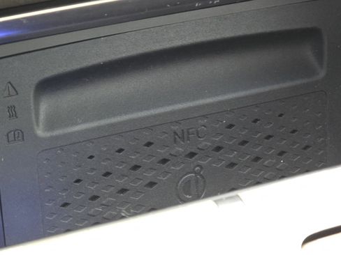 Used 2021 Genesis GV80 2.5T w/ Prestige Package 04 image 8