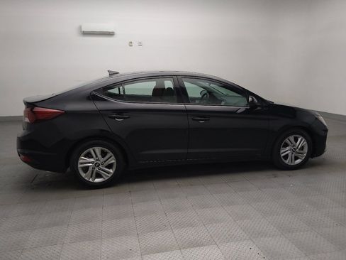 Used 2020 Hyundai Elantra SEL image 10