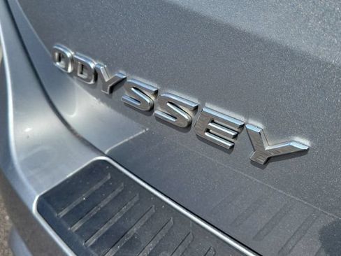Certified 2025 Honda Odyssey Touring image 8