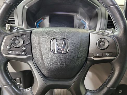 Used 2023 Honda Odyssey EX-L image 16