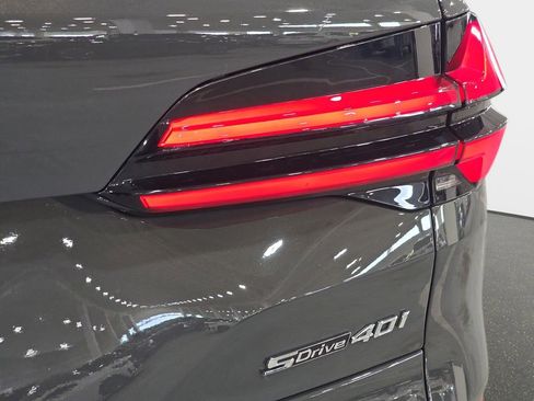 Certified 2024 BMW X5 sDrive40i w/ M Sport Package image 29