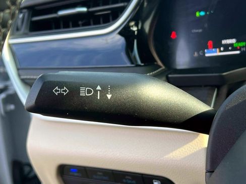 Used 2022 Jeep Grand Cherokee Limited 4xe image 23