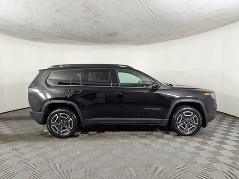 New 2026 Jeep Cherokee Laredo AWD/4WD image 6