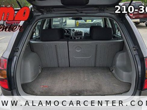 Used 2005 Pontiac Vibe w/ Power Group Value Package image 23