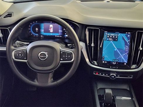 Used 2024 Volvo S60 B5 Core image 27