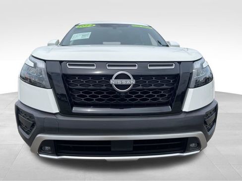 Used 2024 Nissan Pathfinder Rock Creek AWD/4WD image 8