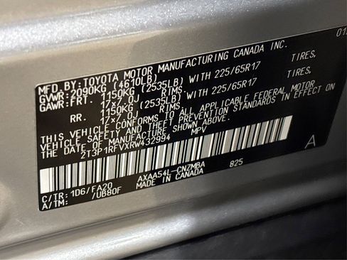 Used 2024 Toyota RAV4 XLE image 16