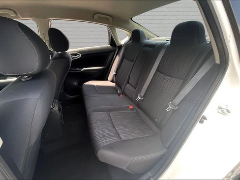 Used 2019 Nissan Sentra SV FWD image 21