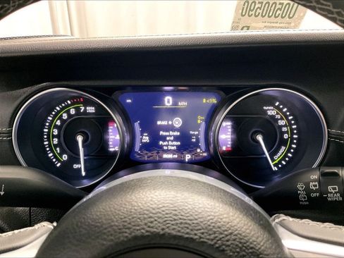 Used 2023 Jeep Wrangler Unlimited Sahara w/ Cold Weather Group AWD/4WD image 25
