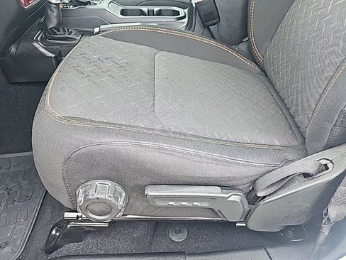 Used 2024 Jeep Gladiator Mojave w/ Safety Group image 11