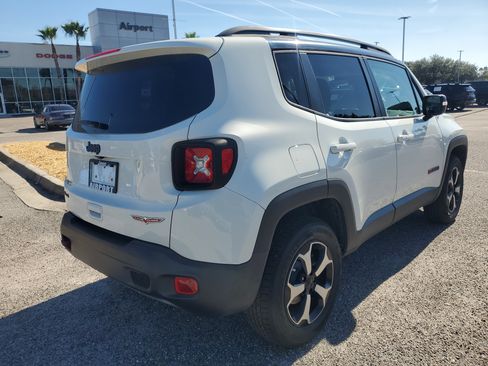 Used 2020 Jeep Renegade Trailhawk image 4