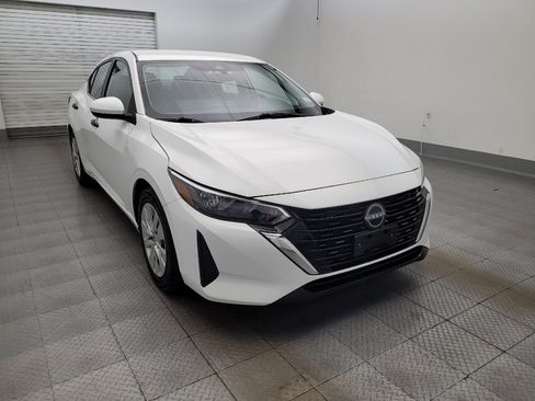 Used 2024 Nissan Sentra S FWD image 13